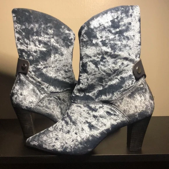 Free people light blue/gray velvet boots - Picture 6 of 15